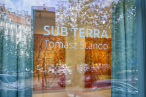 Zdjęcie z ekspozycji wystawy Sub Terra Tomasza Stando